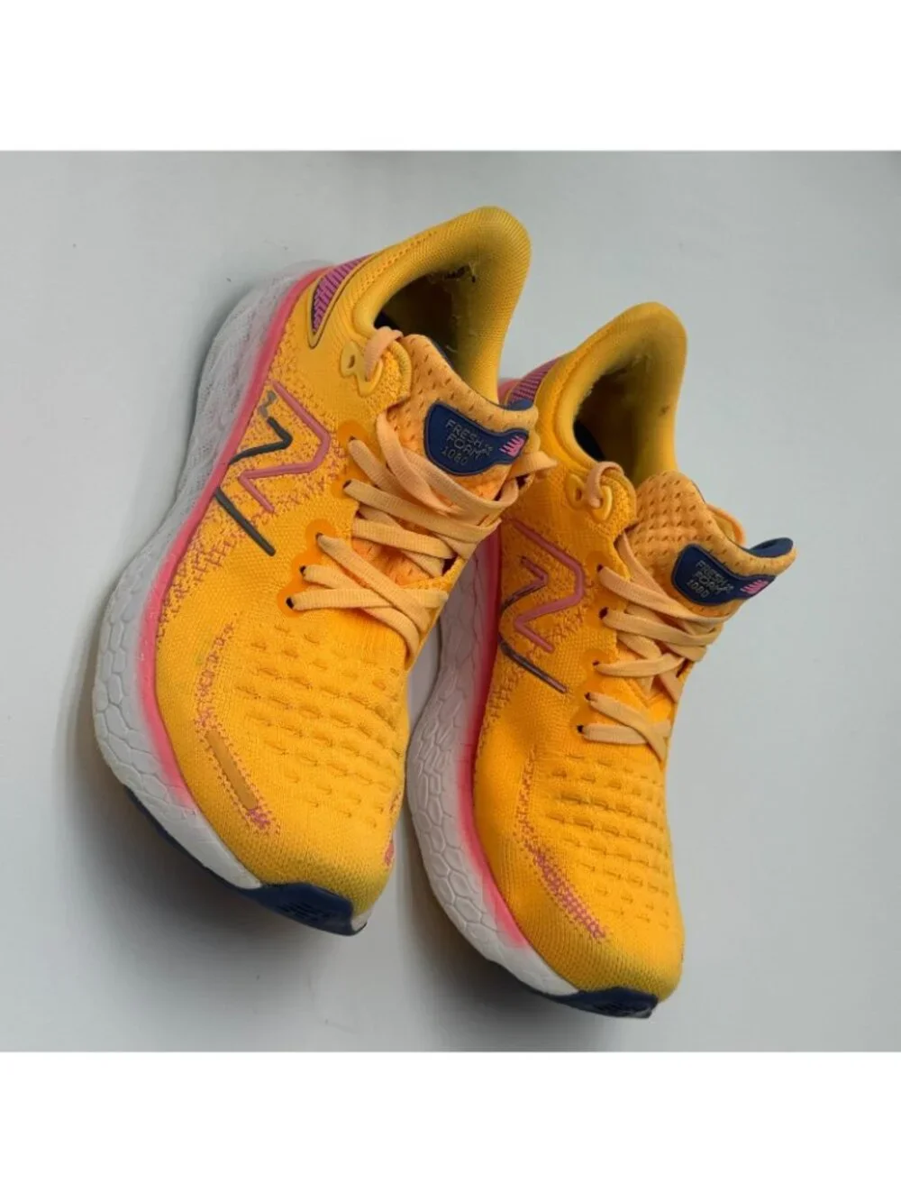 New Balance Fresh Foam X 1080v12 W1080M12 Athletic Sneaker Women's 8.5B Yellow